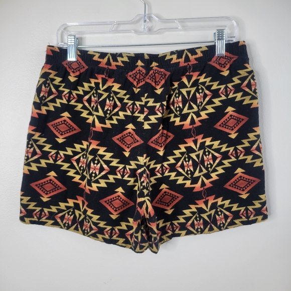 Pendleton Aztec Shorts - Picture 5 of 6